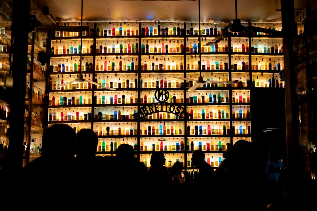 Brettos is one of the oldest and most famous bars in Athens, located in the charming neighborhood of Plaka, right under the Acropolis.